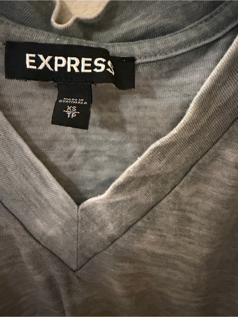 Express Light Gray V-Neck Cold-Shoulder Tank Top - Picture 4 of 4